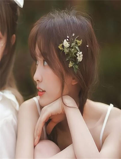 日韩三级-女子酒后称要渣男视频